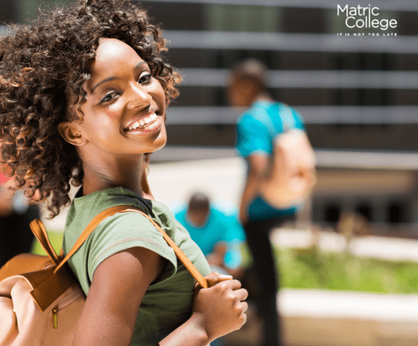Young female student with backpack—exploring what to study with 15 APS points.